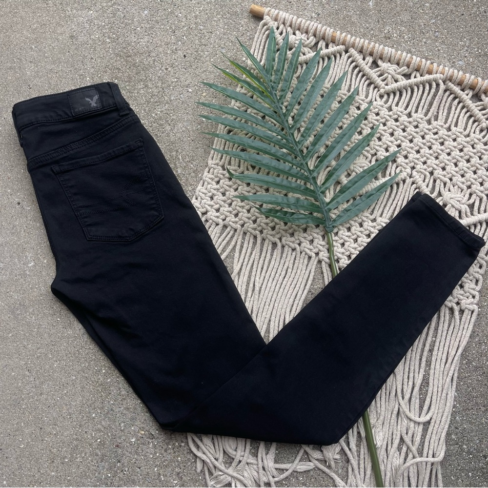American Eagle Black Jeans Size 0 - Hi-Rise Jegging